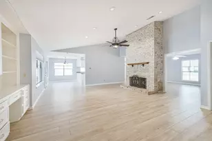 15835 Mesa Gardens Dr, Houston, TX 77095 - Photo 10