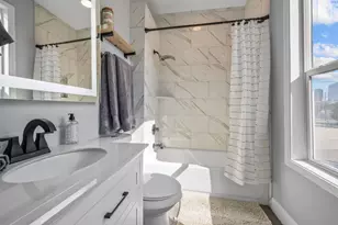 1015 Brooks St, Houston, TX 77009 - Photo 20