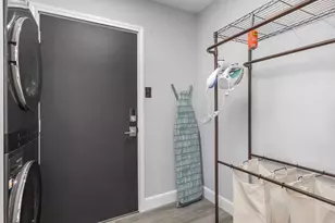 1015 Brooks St, Houston, TX 77009 - Photo 30
