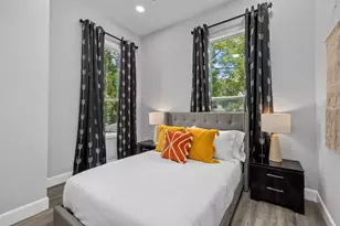 1015 Brooks St, Houston, TX 77009 - Photo 22