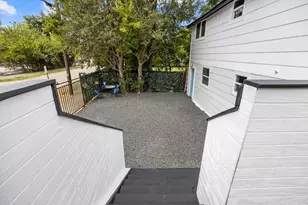 1015 Brooks St, Houston, TX 77009 - Photo 26