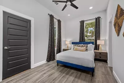 1015 Brooks Street, Houston, TX 77009 - Photo 24