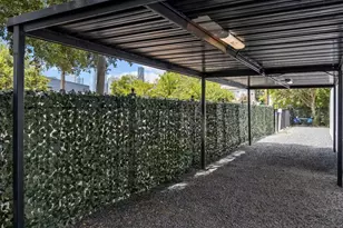 1015 Brooks St, Houston, TX 77009 - Photo 4