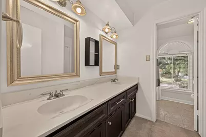 5814 Lodge Creek Drive, Houston, TX 77066 - Photo 28