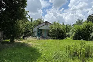 2506 King St, Houston, TX 77026 - Photo 1