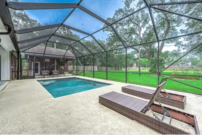 201 Hillcrest Drive, Alvin, TX 77511 - Photo 40