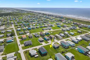4126 Jackson St, Galveston, TX 77554 - Photo 1