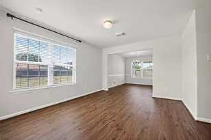 13034 Fenland Field Ln, Houston, TX 77047 - Photo 6