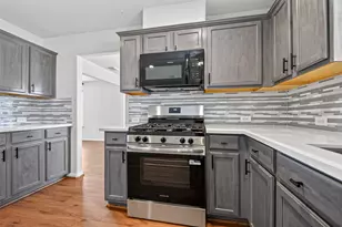 13034 Fenland Field Ln, Houston, TX 77047 - Photo 16