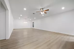 12903 Avenida Vaquero St, Houston, TX 77077 - Photo 8