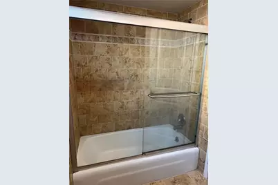 4214 Honey Oaks Drive, Seabrook, TX 77586 - Photo 12