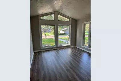 4214 Honey Oaks Drive, Seabrook, TX 77586 - Photo 2