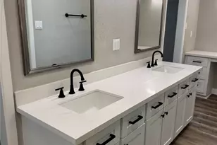 4214 Honey Oaks Dr, Seabrook, TX 77586 - Photo 14