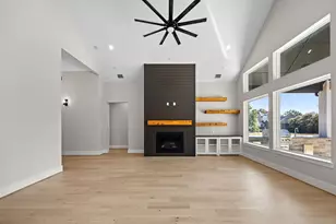 412 S Garrett Circle, Bellville, TX 77418 - Photo 10