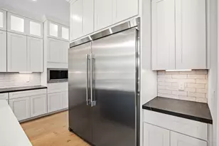 412 S Garrett Cir, Bellville, TX 77418 - Photo 20