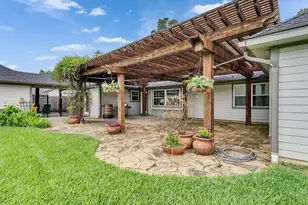 12527 Boheme Dr, Houston, TX 77024 - Photo 16