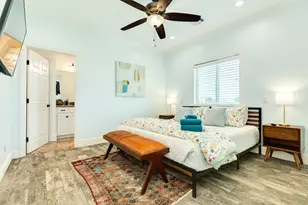 18314 E De Vaca, Galveston, TX 77554 - Photo 32