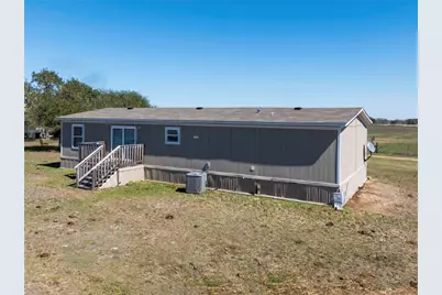 5135 W US Highway 90, Schulenburg, TX 78956 - Photo 24