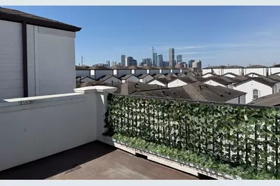 641 Middle Street, Houston, TX 77003 - Photo 2