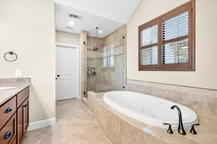 1129 W Bell St, Houston, TX 77019 - Photo 18