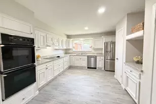 12415 Pantano Drive, Houston, TX 77065 - Photo 10