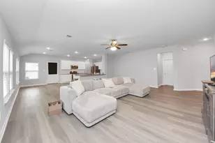 195 S Colbert St, Dayton, TX 77535 - Photo 14