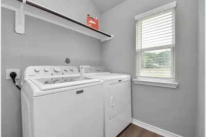 195 S Colbert Street, Dayton, TX 77535 - Photo 36