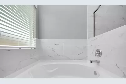 195 S Colbert Street, Dayton, TX 77535 - Photo 34