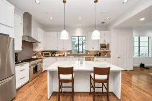 1608 Nevada St, Houston, TX 77006 - Photo 14