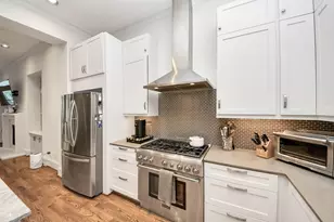 1608 Nevada St, Houston, TX 77006 - Photo 20