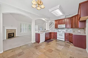 19403 Pinewood Mist Ln, Humble, TX 77346 - Photo 12
