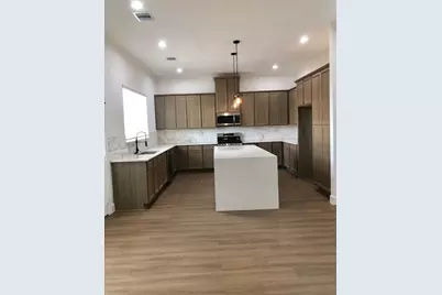 1734 Lantana Lane, El Campo, TX 77437 - Photo 2