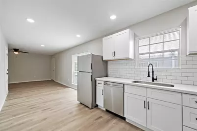 9711 Linkmeadow Lane #14, Houston, TX 77025 - Photo 4