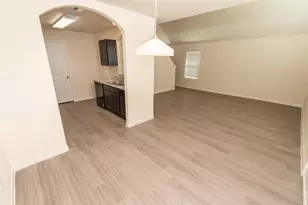 4103 Silver Ranch Rd, Houston, TX 77014 - Photo 4