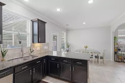 2244 Ivy Wall Drive, Conroe, TX 77301 - Photo 10