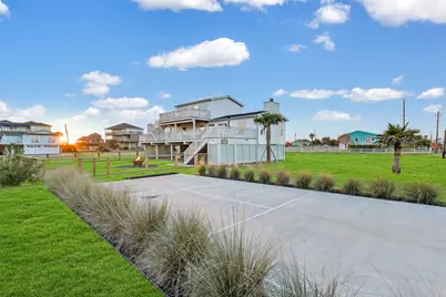 3913 11 Mile Road, Galveston, TX 77554 - Photo 34