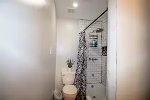 6803 Marta Dr, Houston, TX 77083 - Photo 20