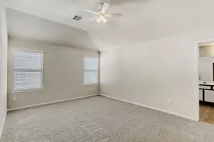 16870 Blackberry Lily Ln, Conroe, TX 77385 - Photo 10