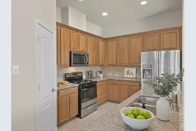 39 Butternut Grove Place, Tomball, TX 77375 - Photo 10