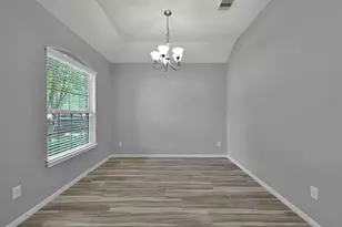 2407 Garden Shadow Dr, Conroe, TX 77384 - Photo 4