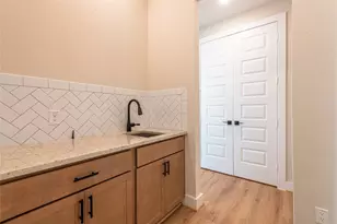 4403 Davis Ln, Seabrook, TX 77586 - Photo 26