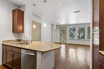 505 Jackson Hill Street #103, Houston, TX 77007 - Photo 6