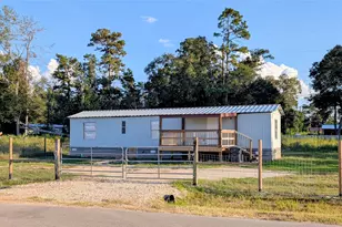 17726 Rio Bravo Blvd, Conroe, TX 77306 - Photo 2