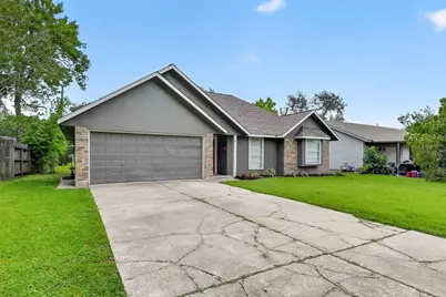 7429 Elbridge Lane, Deer Park, TX 77536 - Photo 2