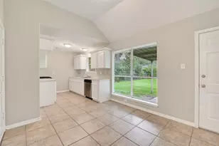 7429 Elbridge Ln, Deer Park, TX 77536 - Photo 12