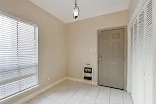 9400 Doliver Dr, Houston, TX 77063 - Photo 12