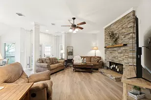 12702 Wolf Creek Ct, Humble, TX 77346 - Photo 8