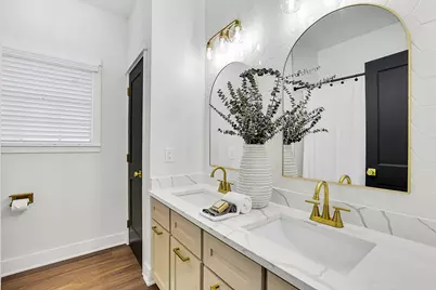 15415 Skyhawk Lane, Beach City, TX 77523 - Photo 32