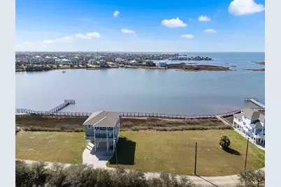 3230 Road Less Traveled, Galveston, TX 77554 - Photo 2
