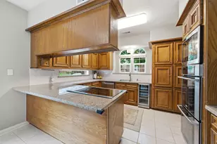 7222 Birchtree Forest Dr, Houston, TX 77088 - Photo 12